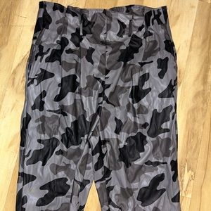Oppa 3xl pleather army camo pants